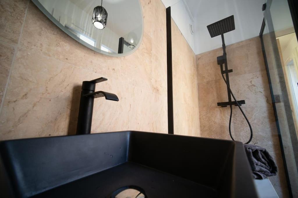 Appartement Tout Equipe 4 Couchages- Vieux Port & Panier Marseille Luaran gambar